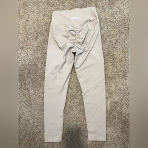 ECHT Scrunch Leggings